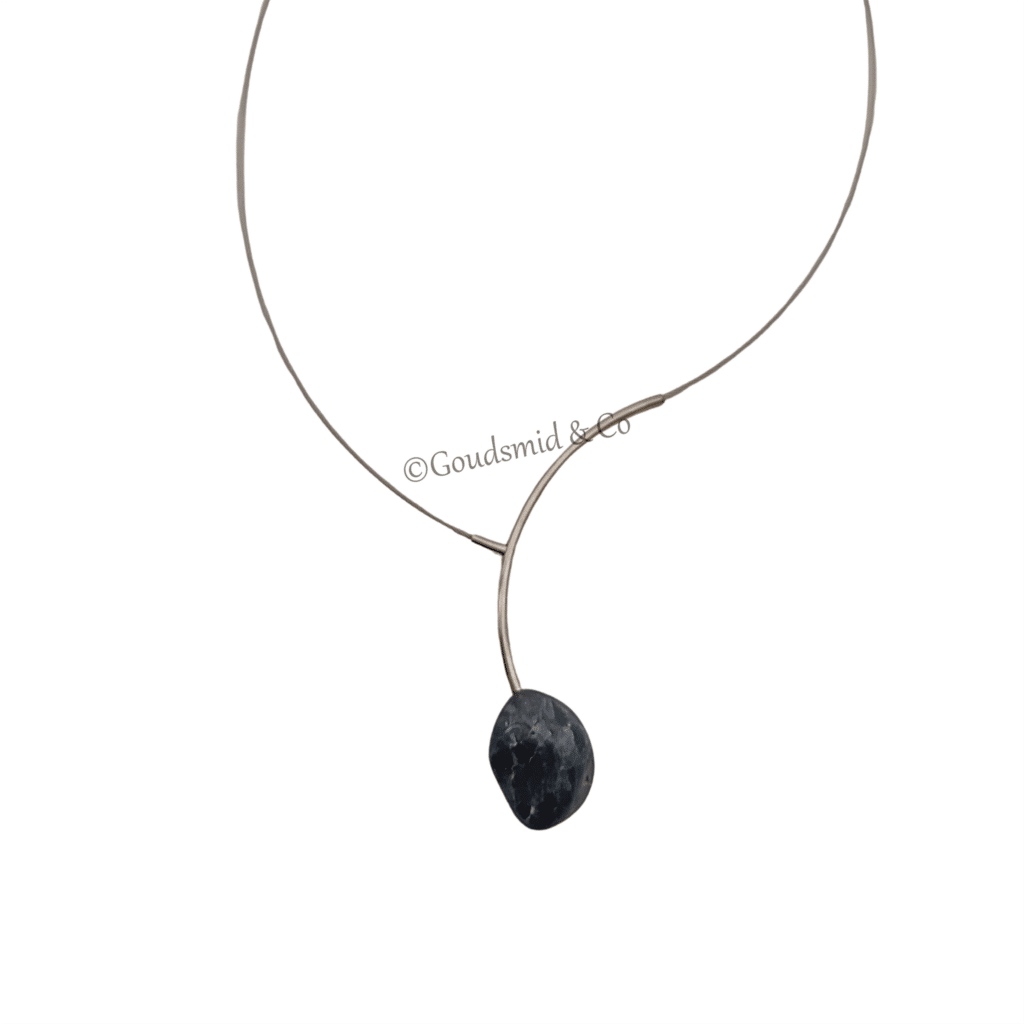 Zilveren Ketting met Kyoniet