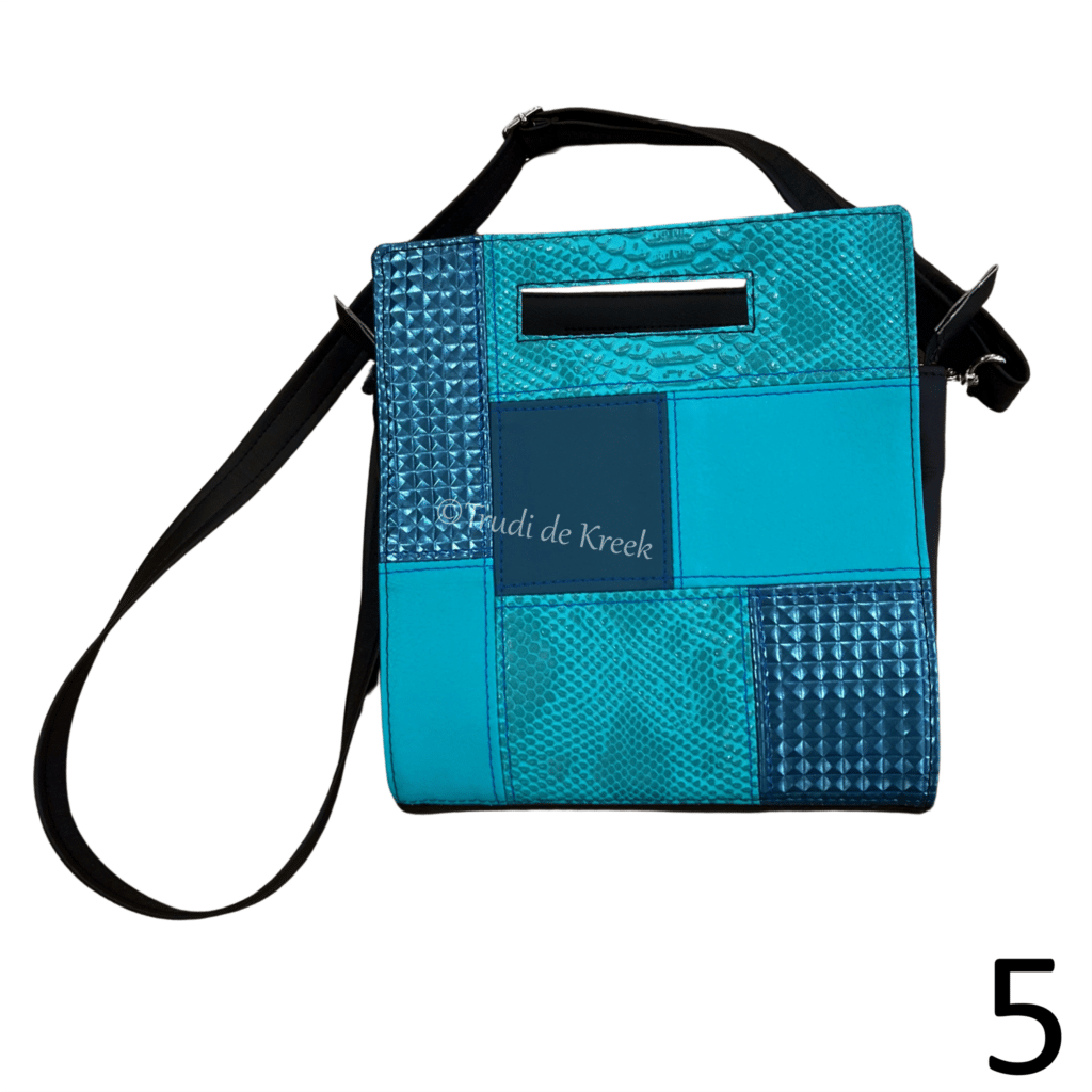 Schoudertas S - Cover