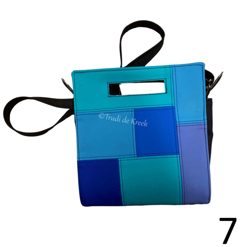 Schoudertas S - Cover